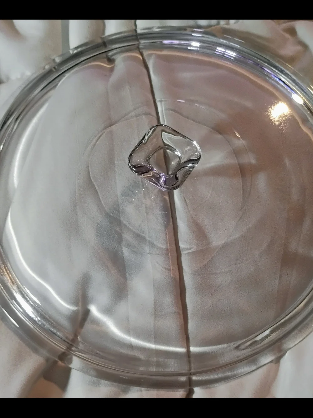 Anchor Bakeware Clear Glass Covered Casserole Dish 2qt. 9 In.